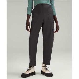 Lululemon Women's Light Utilitech Cargo
Pocket High-Rise Pant